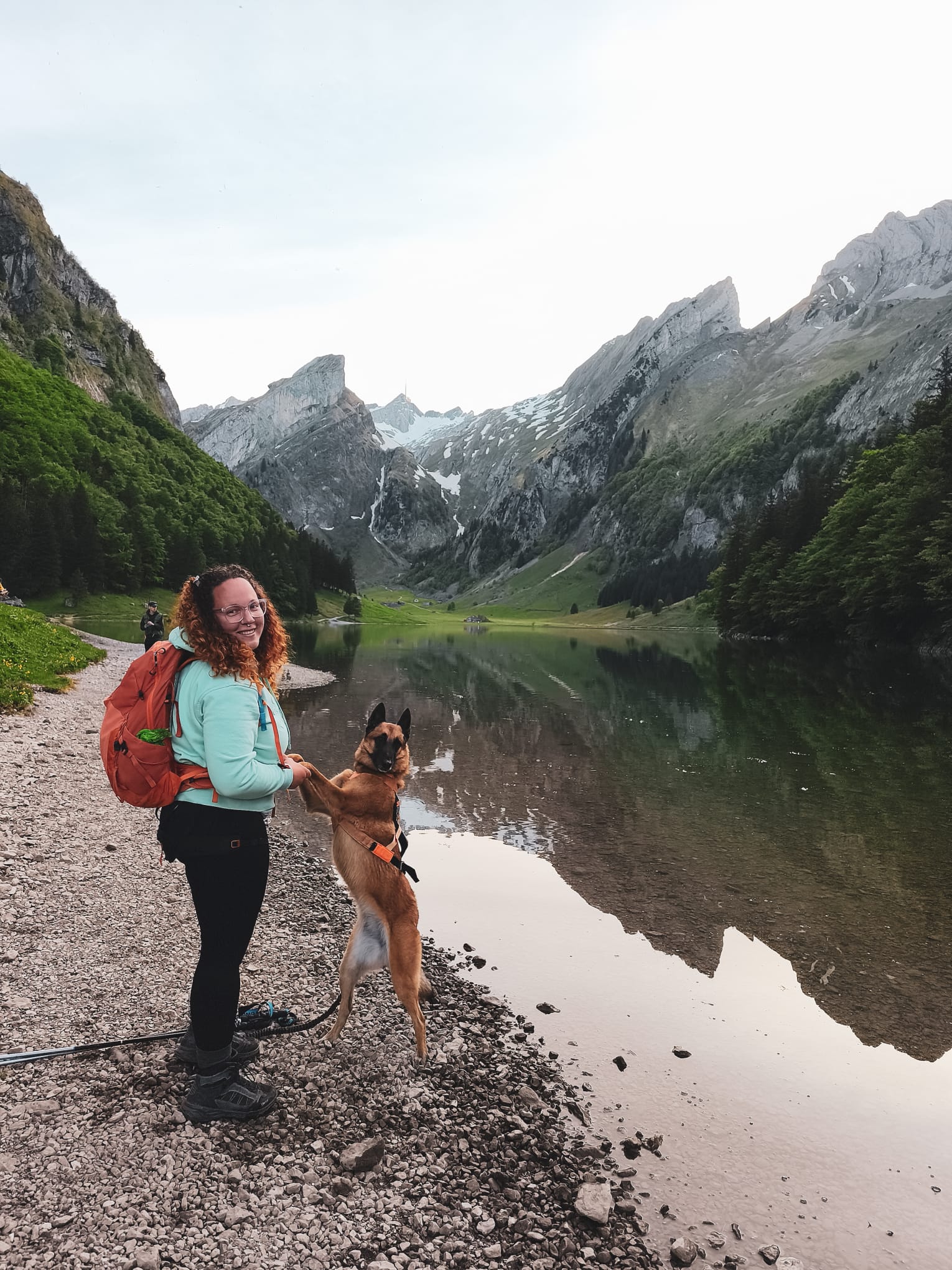 Lire la suite à propos de l’article Seealpsee en boucle depuis Wasserauen : un des plus beaux lacs de Suisse
